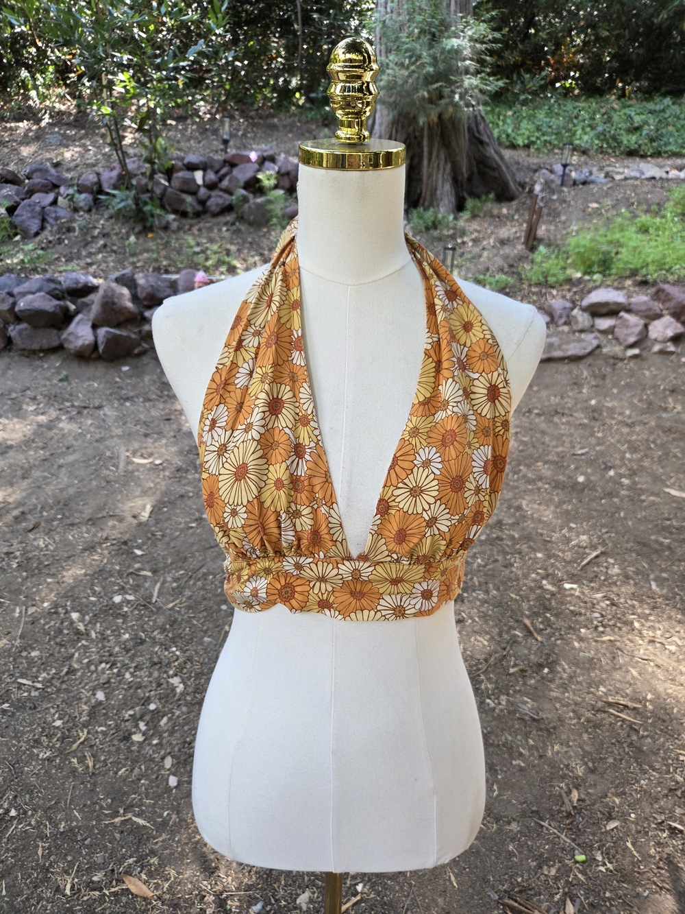 The Hippie Shake Mabel Retro 70s Vintage-Inspired Orange Floral Halter Crop Top